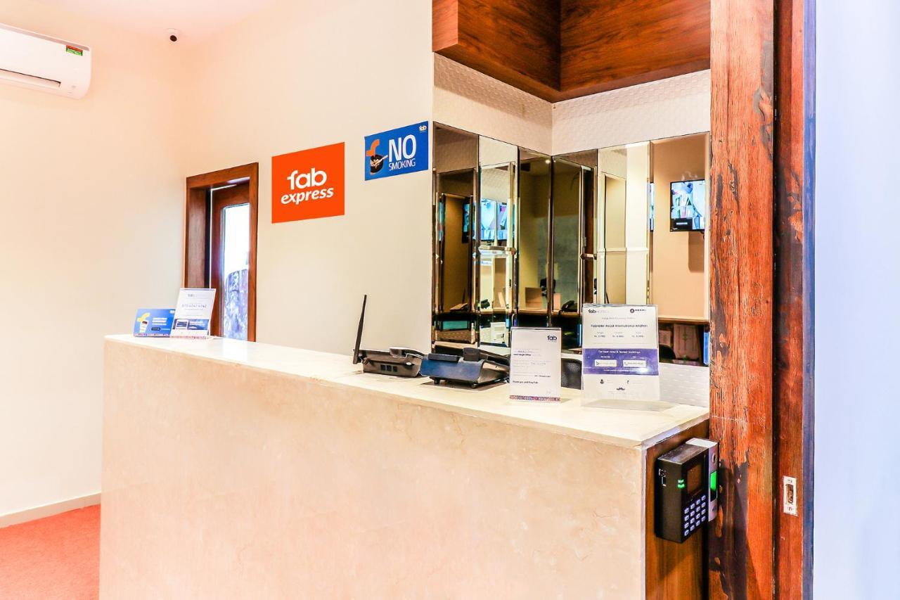 ホテル Fabexpress Ascot International - Nr Mumbai International Airport エクステリア 写真